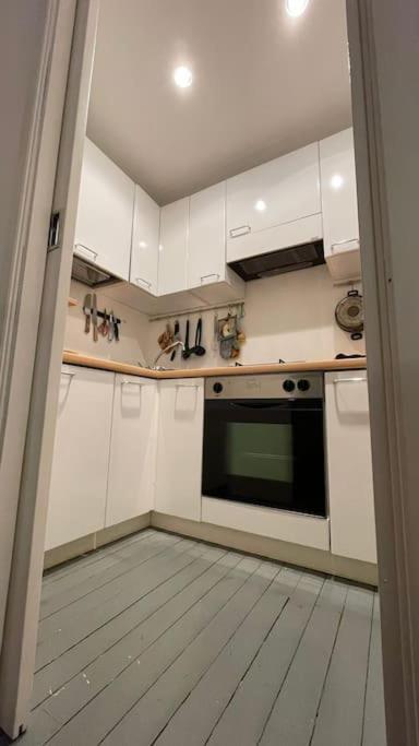 Apartment Vicolo San Trifone By Hili Rome